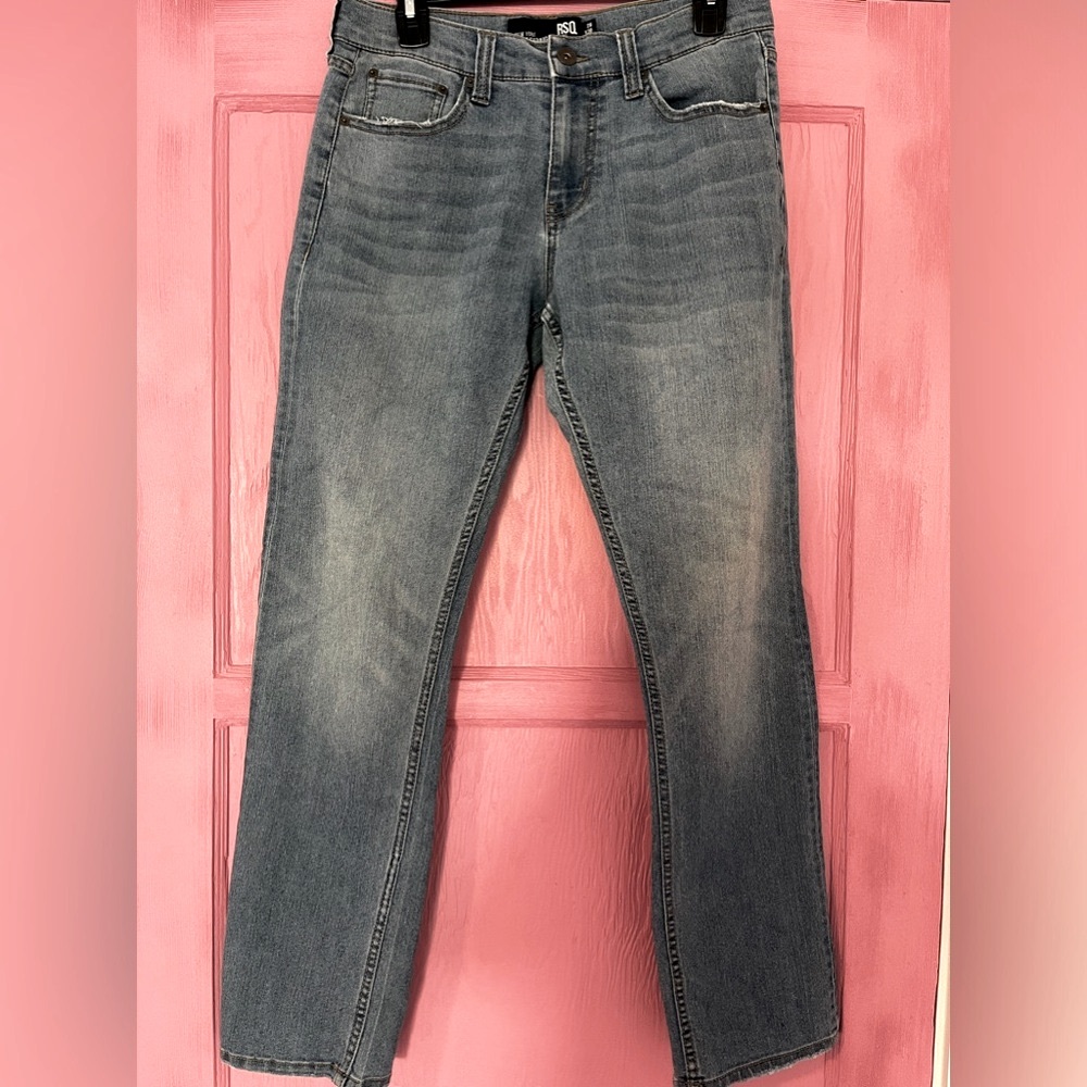 RSQ New York Slim Straight 28 x 30.  Never worn and in excellent condition!